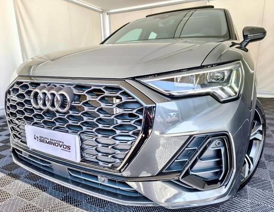 AUDI Q3 2.0 40 TFSI GASOLINA SPORTBACK PERFORMANCE BLACK QUATTRO TIPTRONIC AUDI Q3 2.0 40 TFSI GASOLINA SPORTBACK PERFORMANCE BLACK QUATTRO TIPTRONIC